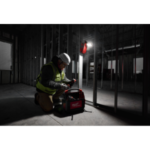 MILWAUKEE M18PAL2-0 Akku-Leuchte 18V, max. 2000 lm, Schutzklasse IP 20, magnetisch, Sologerät